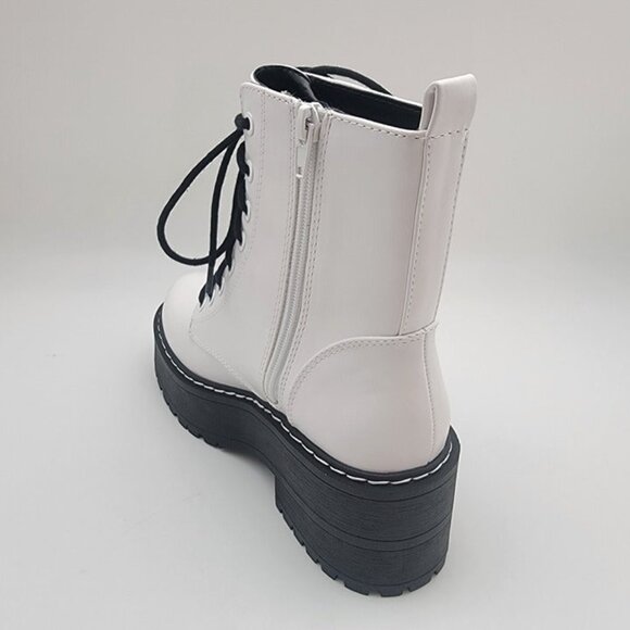 White Combat Boots On Chunky Platform with Lug Soles and Side Zipper - Picture 7 of 7